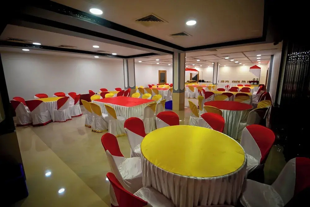Benzy Palace Resort, Murdeshwar