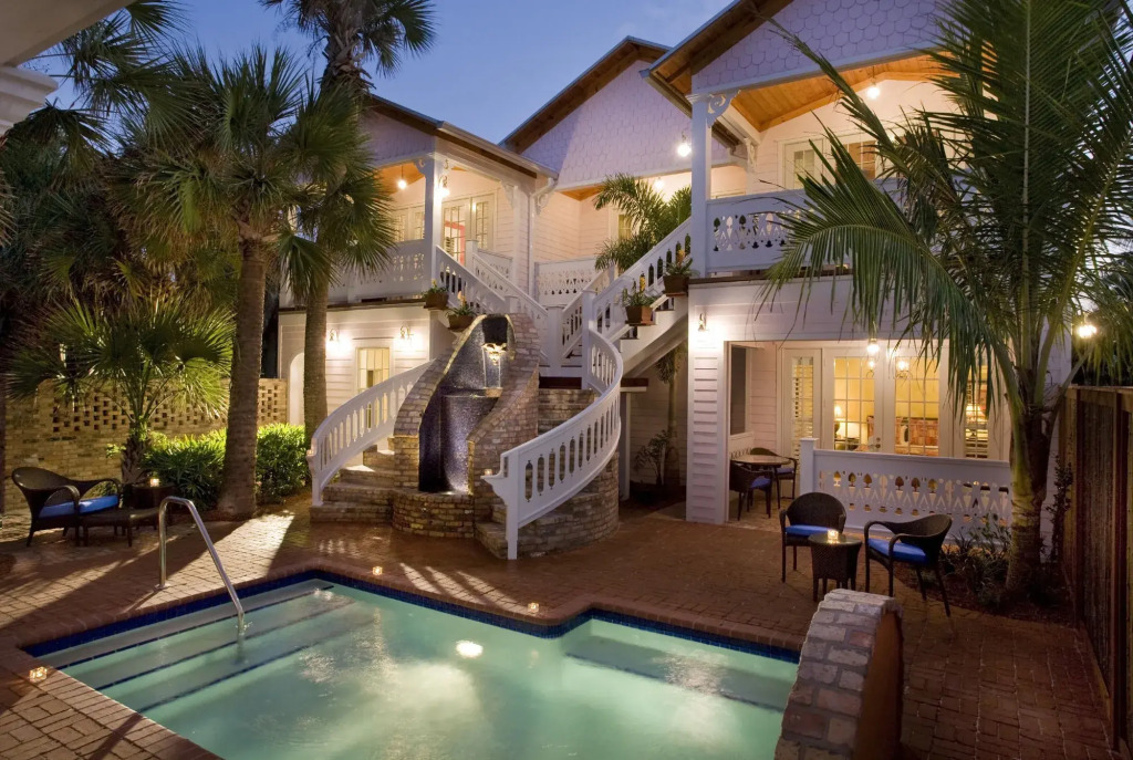 Port dHiver Bed and Breakfast