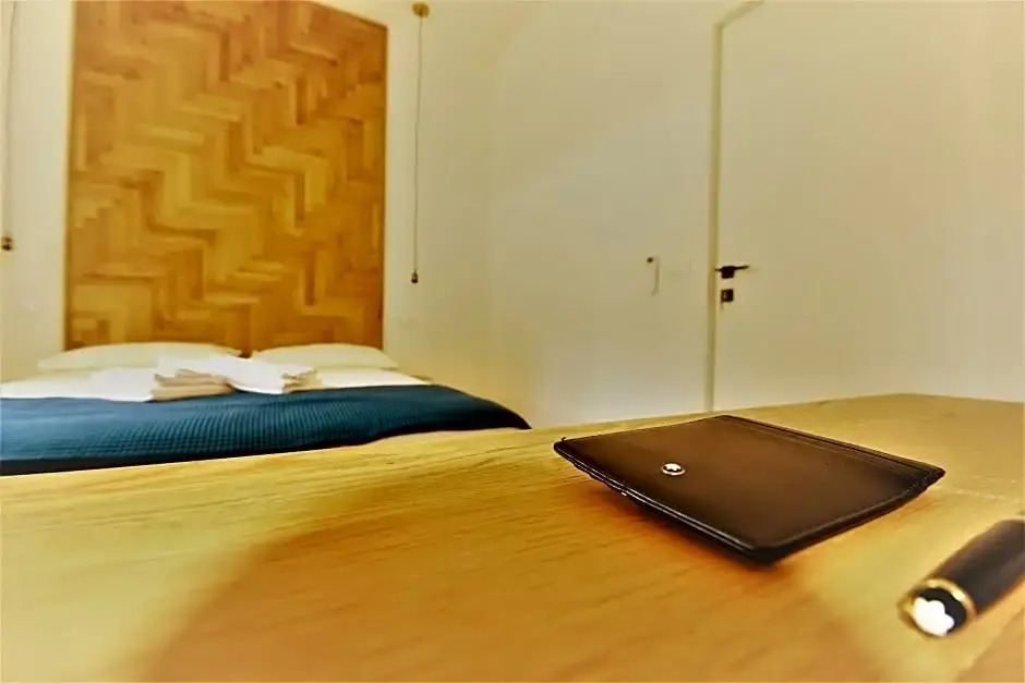 Cardeto suites