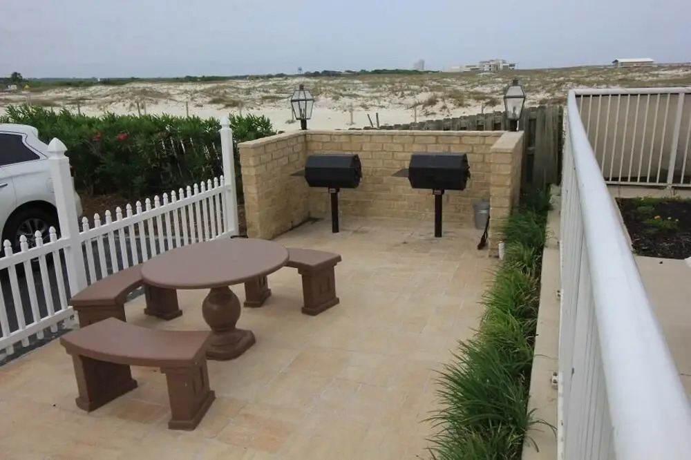Royal Palms 201 - 2 Br Condo