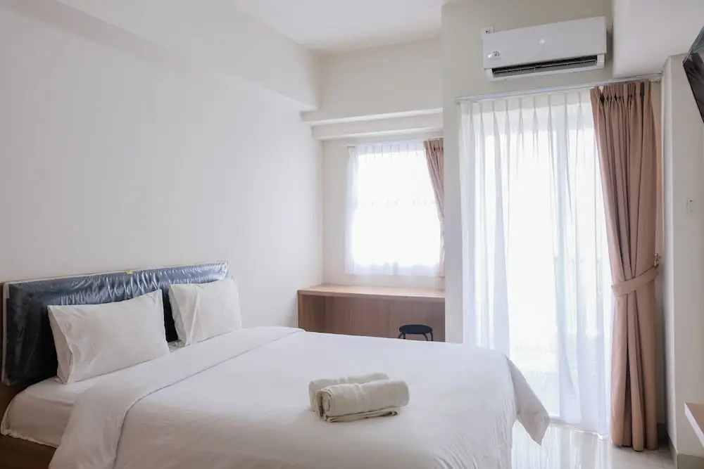 Modern and Comfy Studio Parkland Avenue Apartment