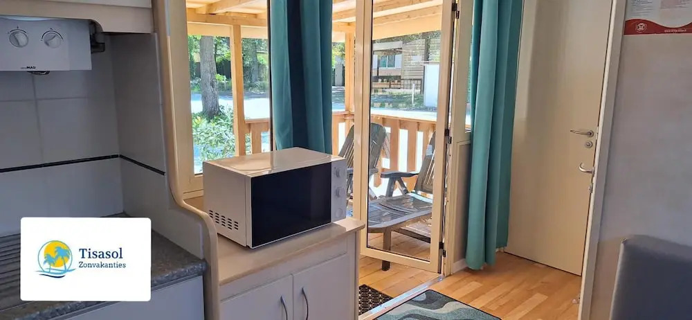 Comfortable Campsite-chalet G8 Tuscany Near sea