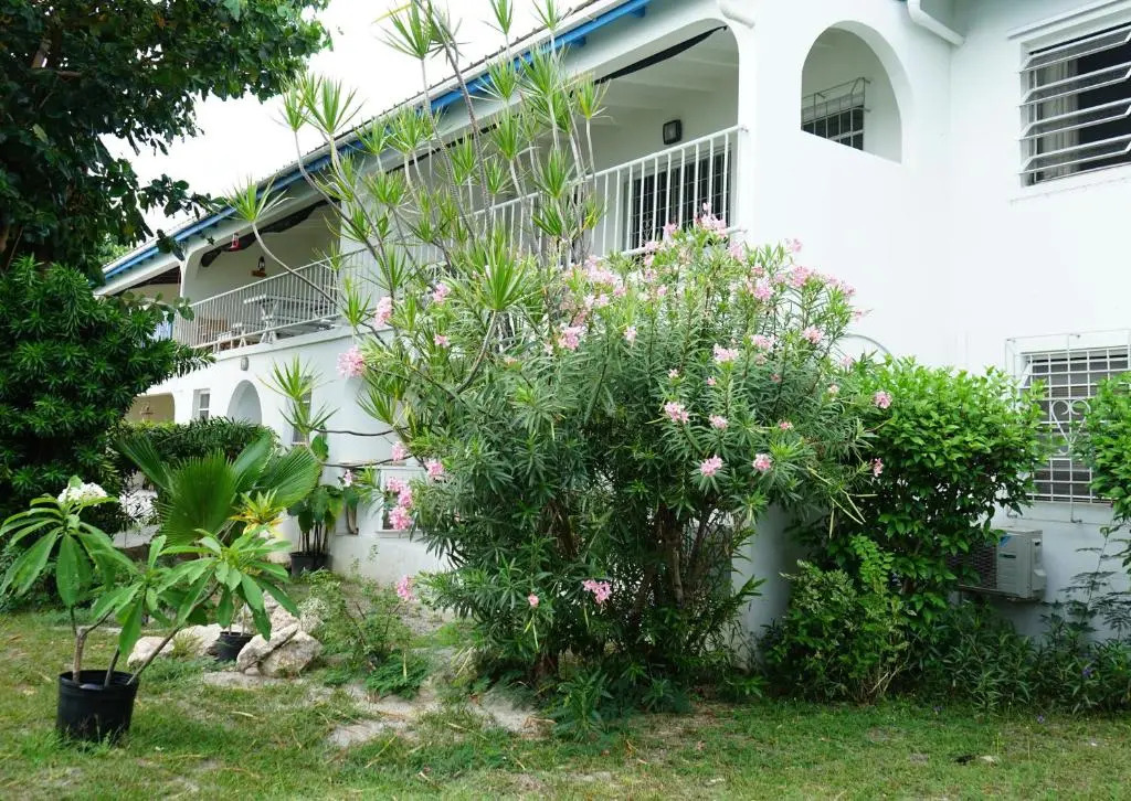 Lagoon Marina Apartments