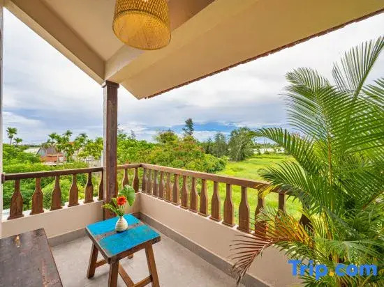 Alana Riverside Retreat