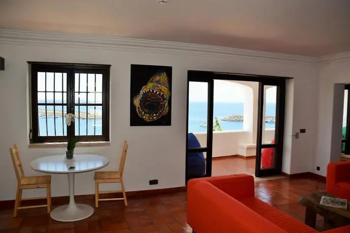 Allmar Hostel