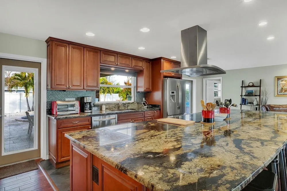 Resort-style Seminole  4 Bedroom Home