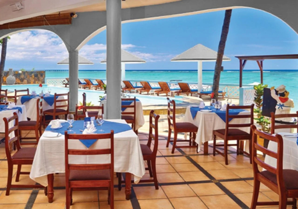 Gold Beach Resort