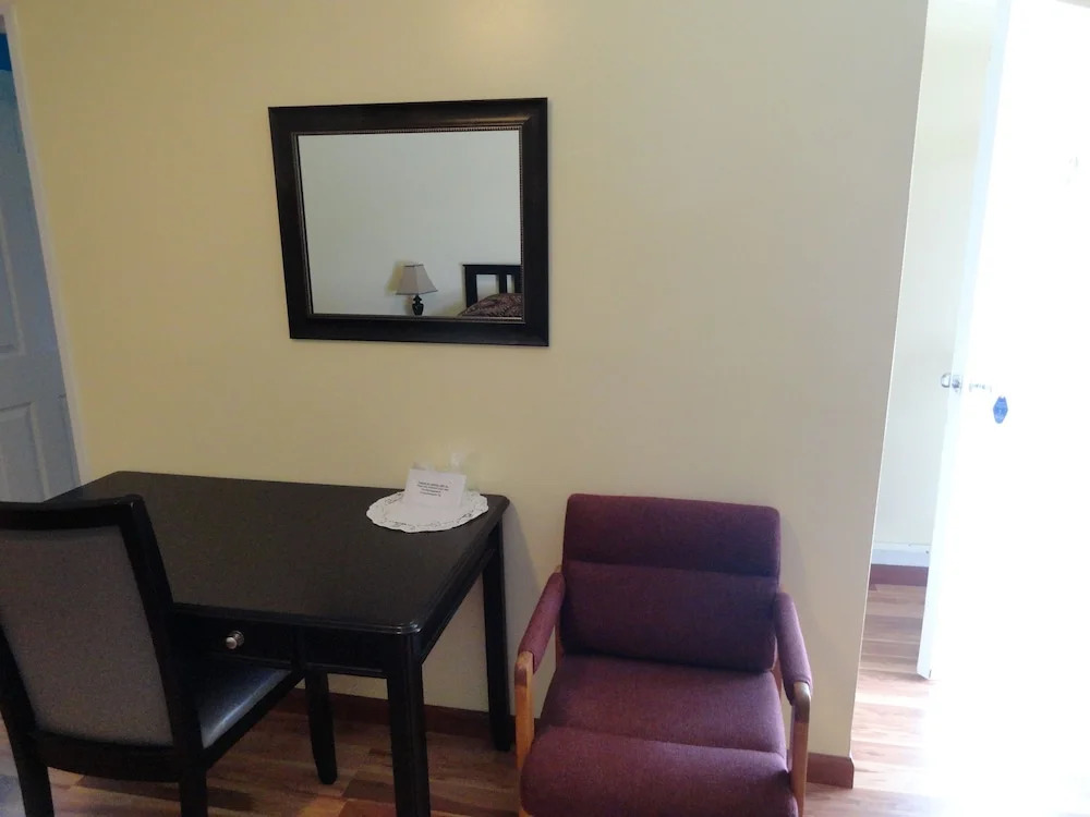 Elm Tree Motel