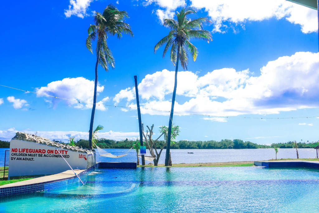 Bayview Cove Resort