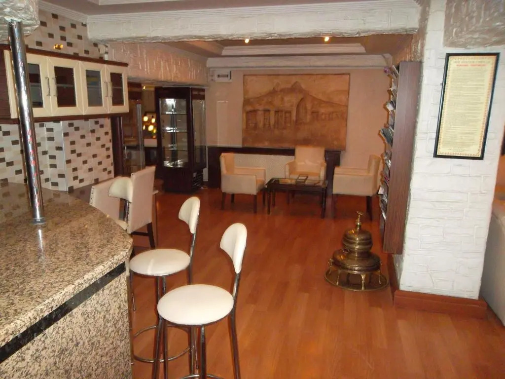 Kucuk Velic Hotel