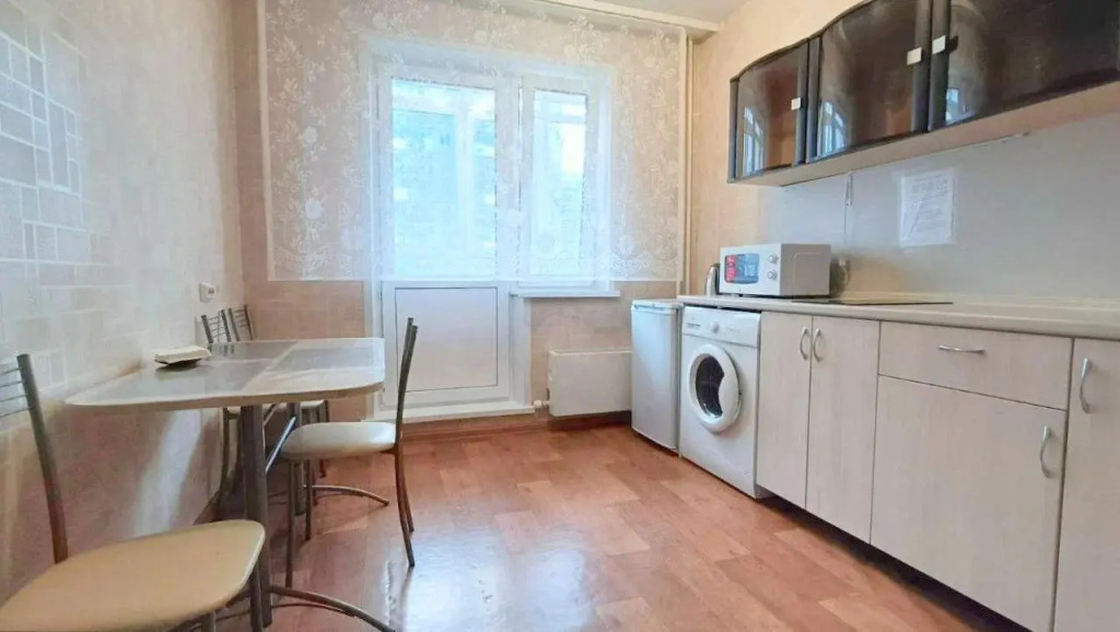 1-к. квартира на Партизана Железняка 61