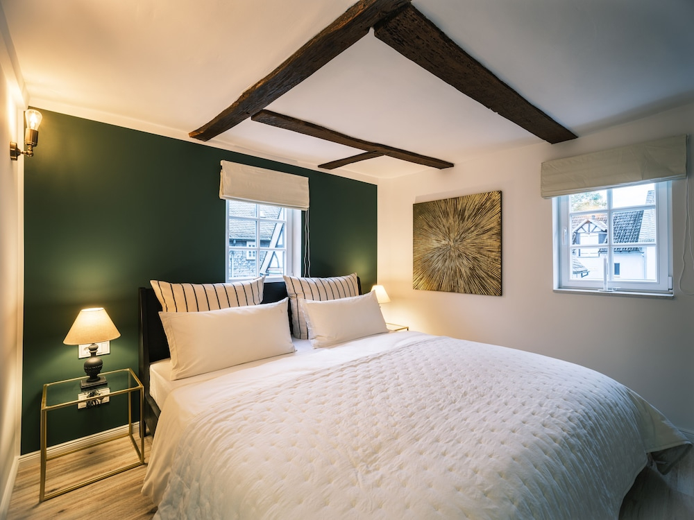 Flecker Hotel