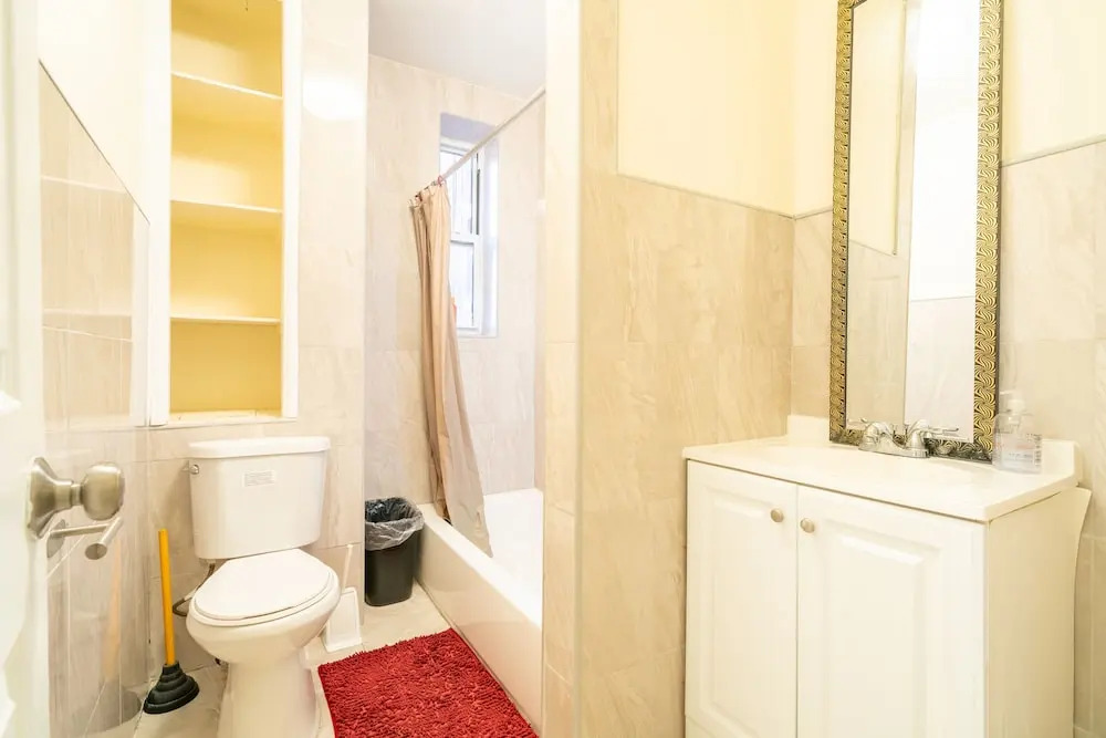 Empire Blvd Guest House