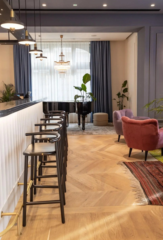 Alice Hotel