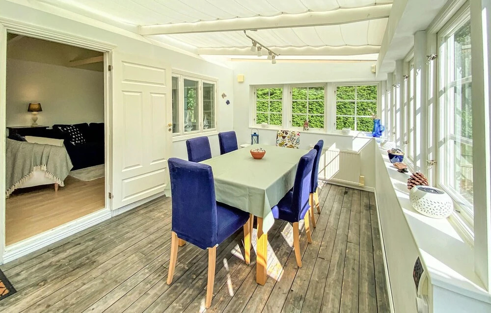 2 Bedroom Pet Friendly Home In Ängelholm