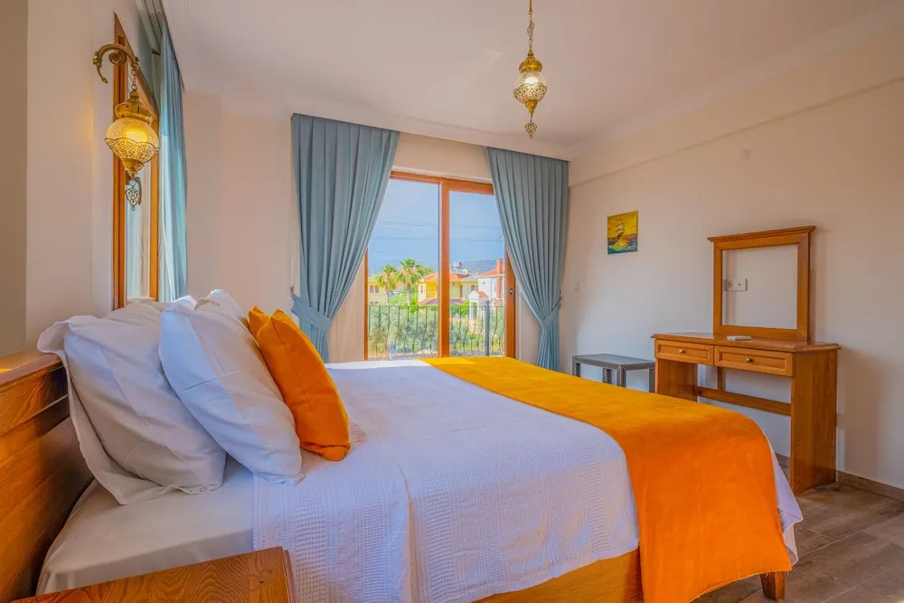 Myra Villa 1
