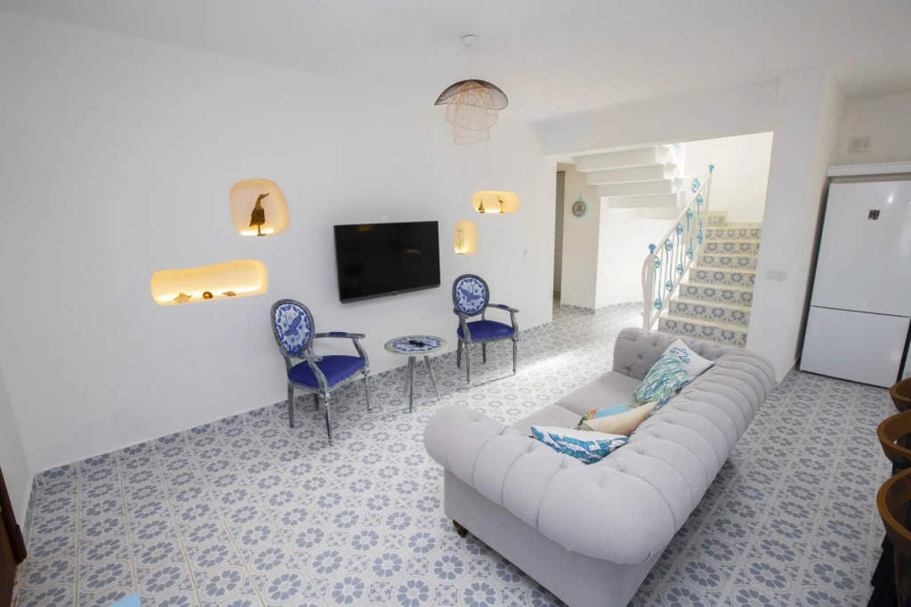 Villa Blue Island