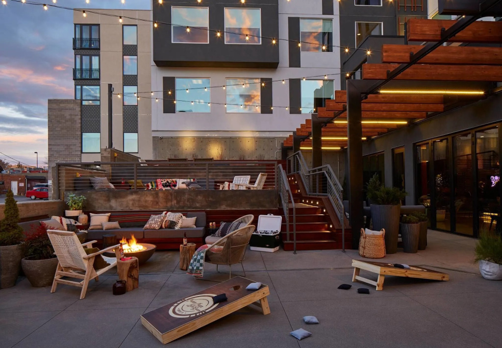 MOXY Denver Cherry Creek