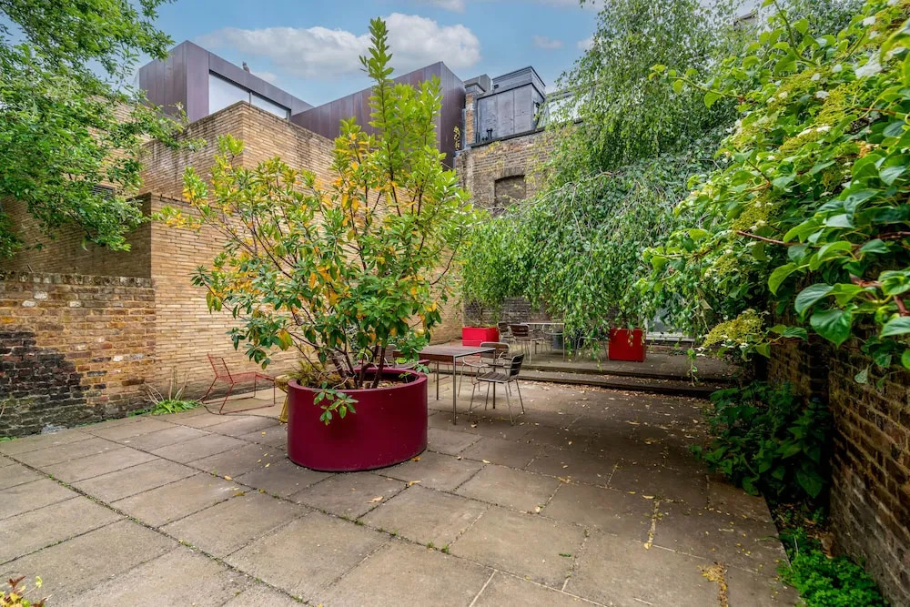 5 Doughty Street - Urban Apartments