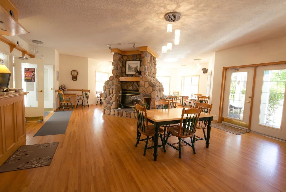 Inn on Canyon