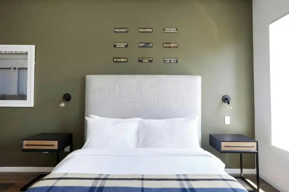 Sosuite at The Queen - Queen Village