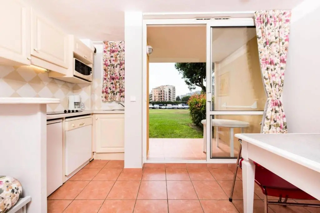 Résidence Les Rives de Cannes Mandelieu*** - Maeva Particuliers - 2 Pièces 5 Personnes Prestige 122168