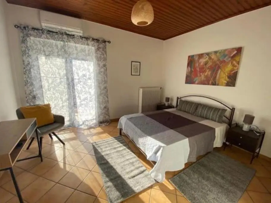 Laki's House Οροφοδιαμέρισμα με σοφίτα