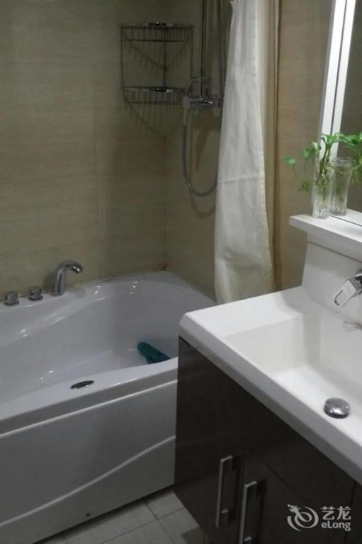 Gongda Hotel Tianjin