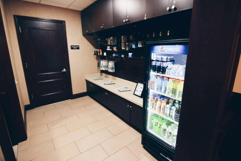 Wyndham Providence Airport