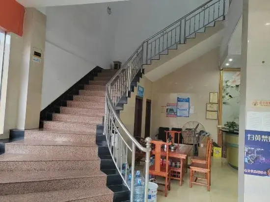 Yongsheng Business Hotel