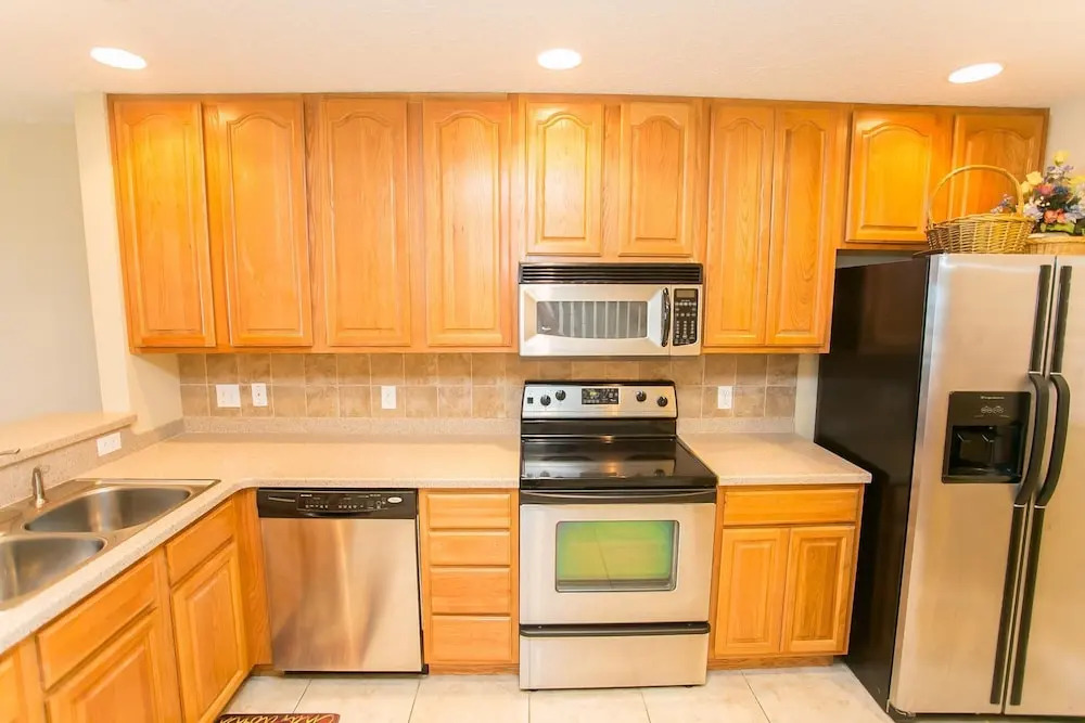 SEA Haven 516 [2/2.5] Free Activities! & Oceanfront Wifi Pool