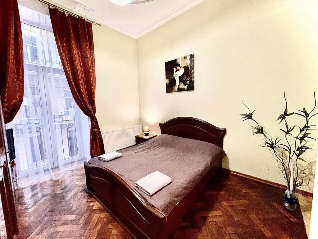 3 rooms apartments in the city centr
