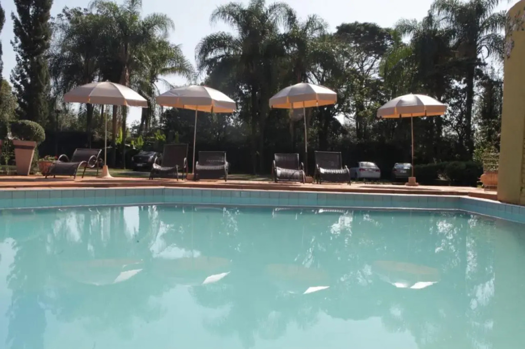 Hotel Pousada Chalé das Flores