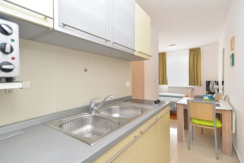 Apartment 1966