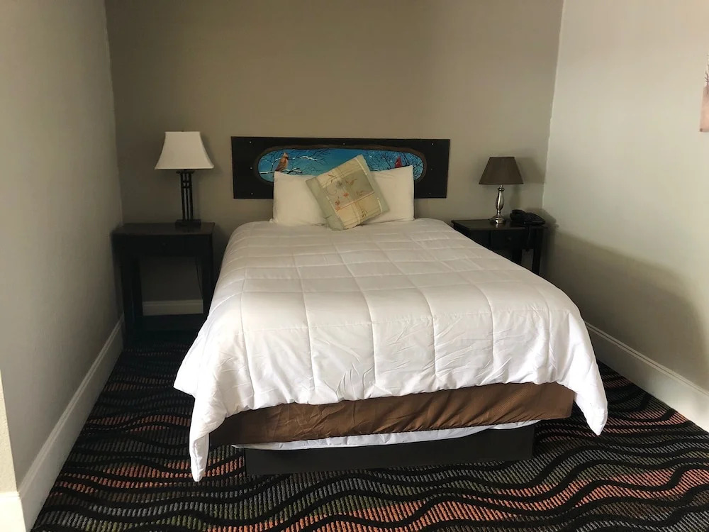Country Town N Suites