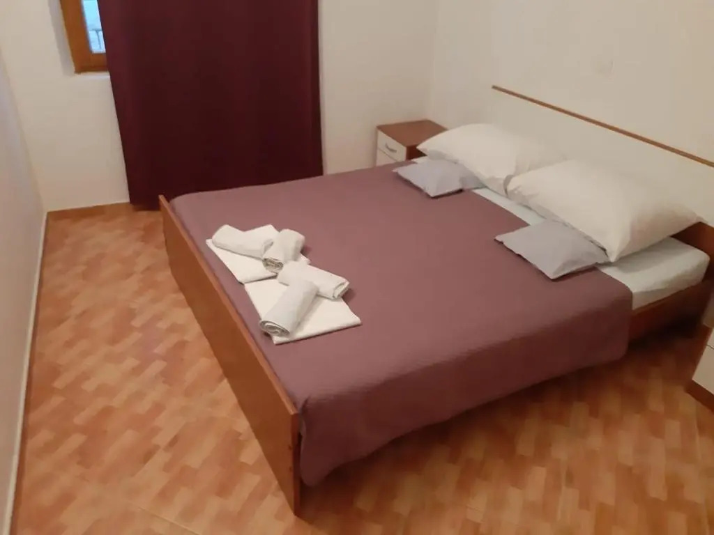 Apartments Knežić