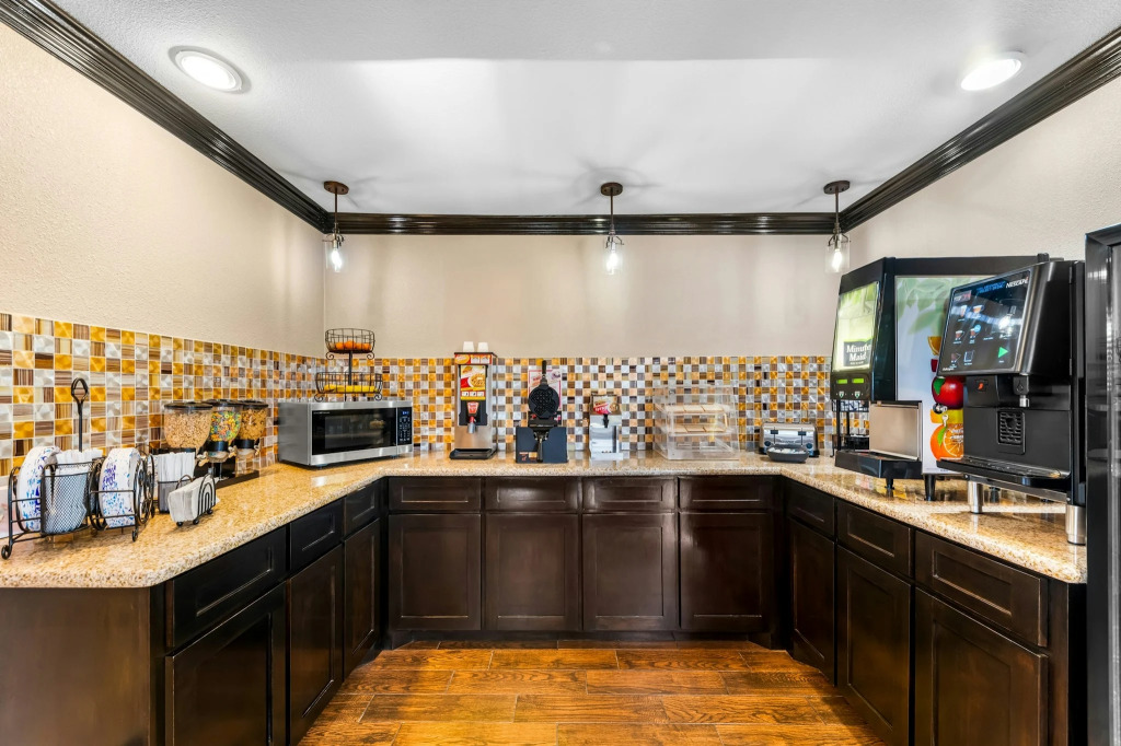 Scottish Inn Decatur