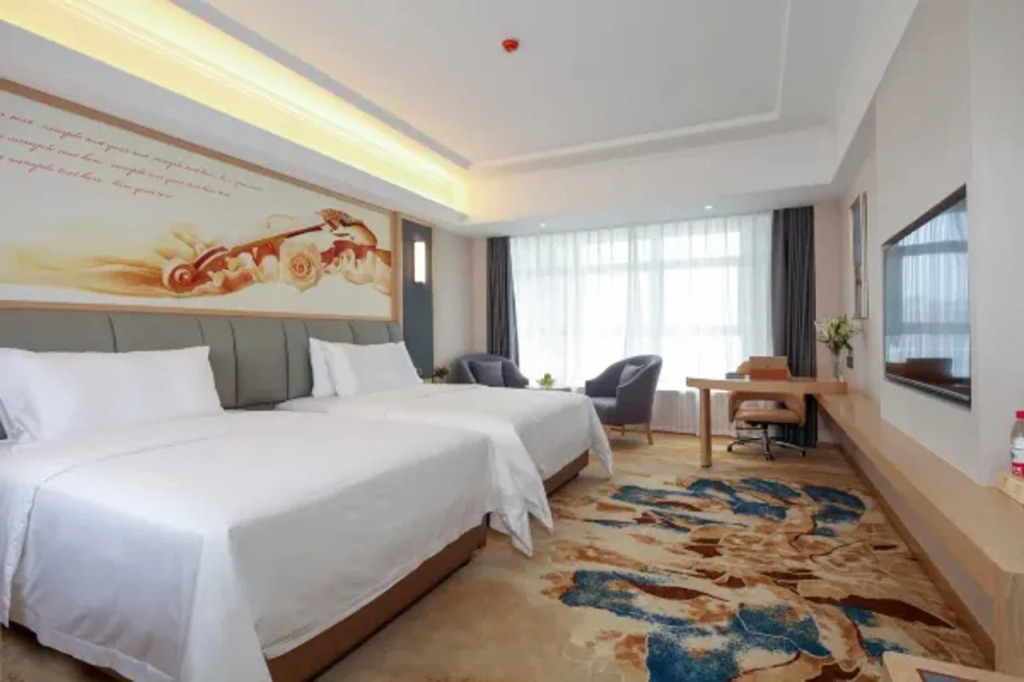 Vienna Hotel（Chengdu University of Petroleum Subway Station）