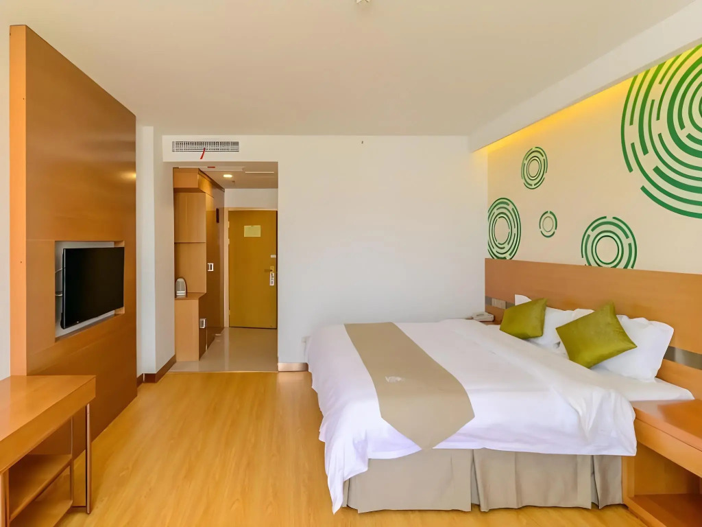 GreenTree Inn Wuhu Fangte Four Phase Wanchun Fortune Plaza Hotel