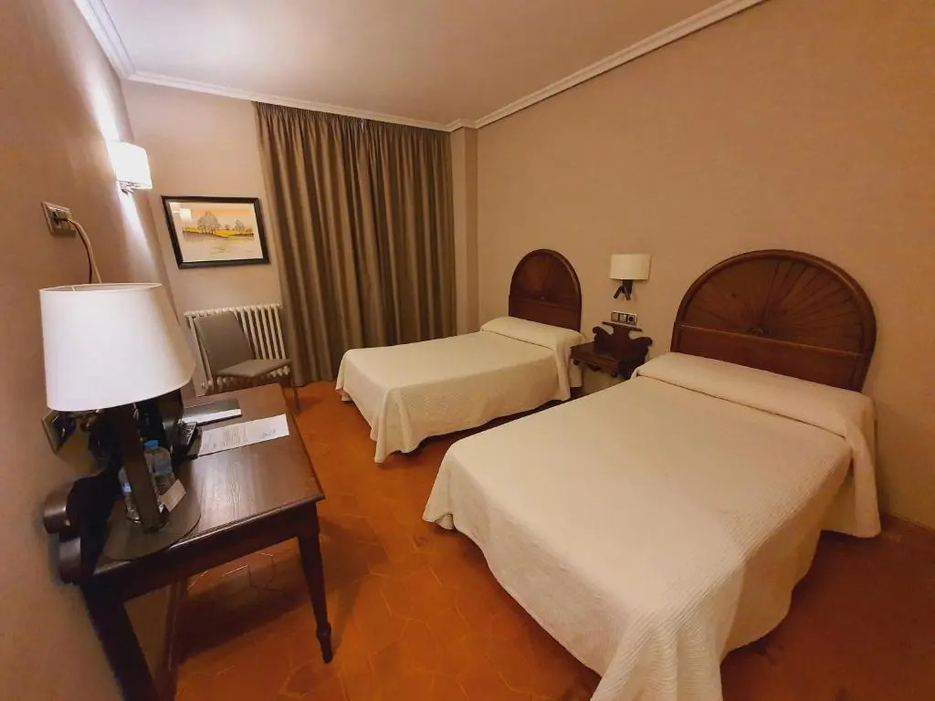 HOSTAL DOÑA JUANA
