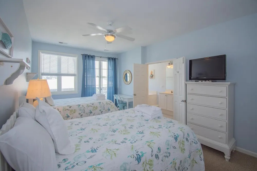 33 Quarterdeck Ln-terrapin Station