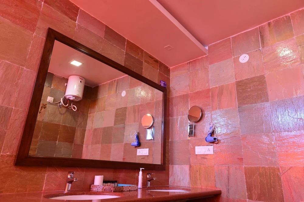 Hotel Sargam Sadan