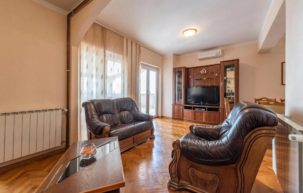 Amazing Home in Krusevo With 4 Bedrooms, Wifi and Outdoor Swimming Pool