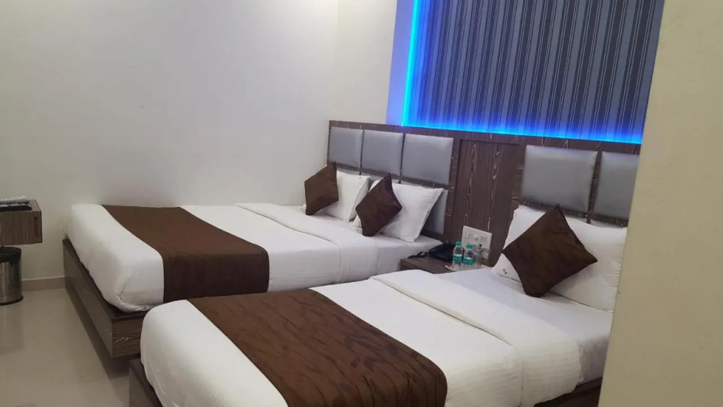 Hotel Sanjary Palace