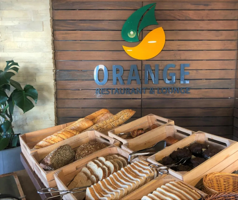 Orange Colom - Seaside Apartments