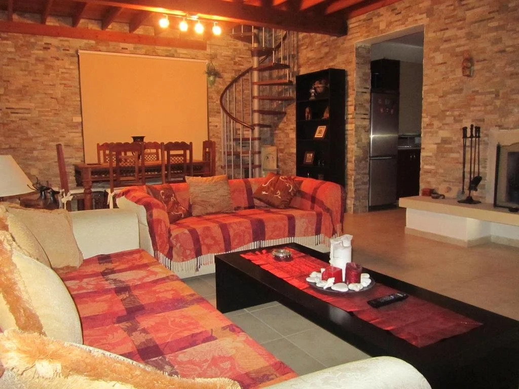 Vineland Cottage Free Wi-fi Big Pool With Walk in Steps