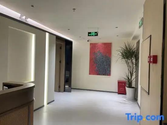 Mid-Levels Meiqi Homestay