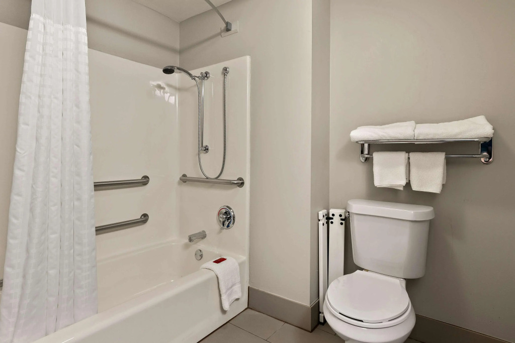 SureStay Plus Hotel by Best Western Tulsa East