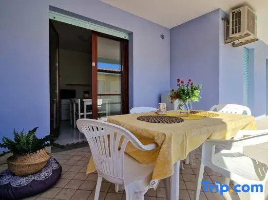 Modern and Comfy Flat Near the sea