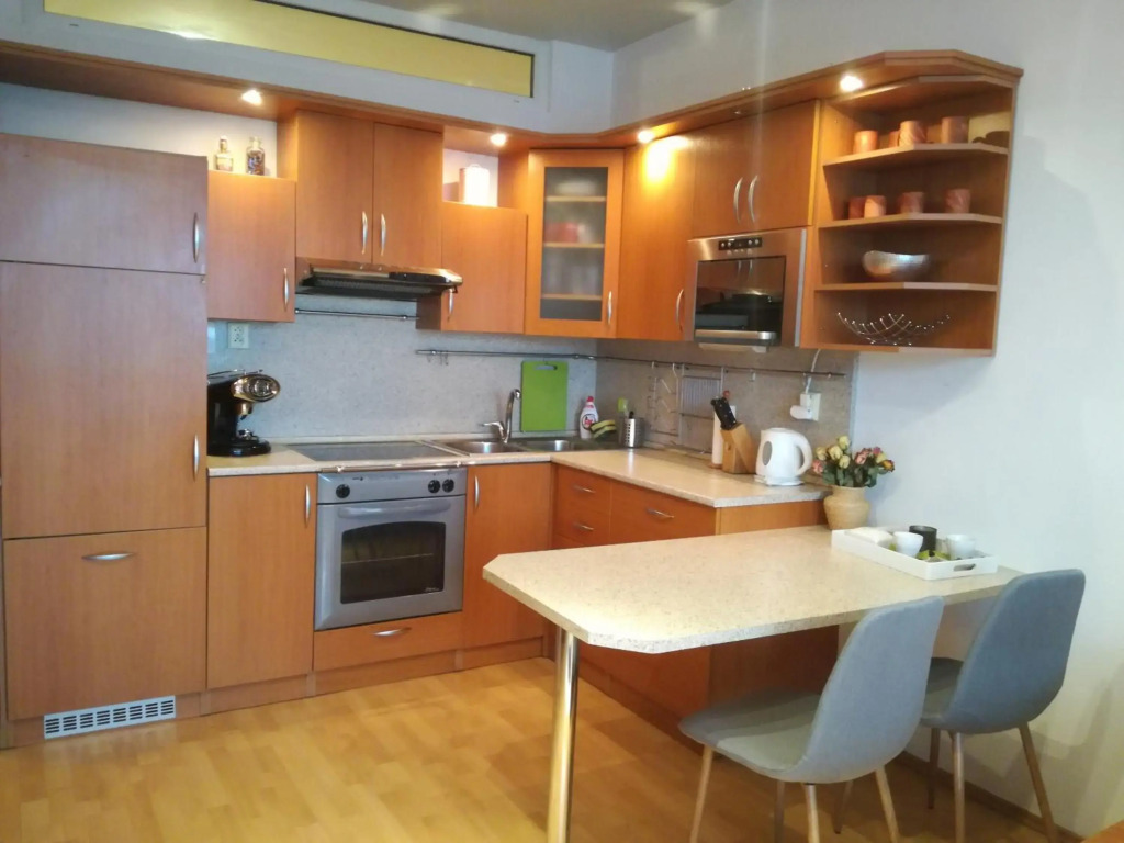 Cozy apartment btw centre and airport - Private host - No invoice